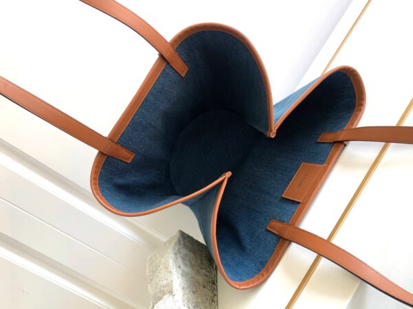 1:1 Replica Celine Large Couffin In Denim With Celine Paris Navy / Tan For Women 26in/67cm 196262EF6.07AT
