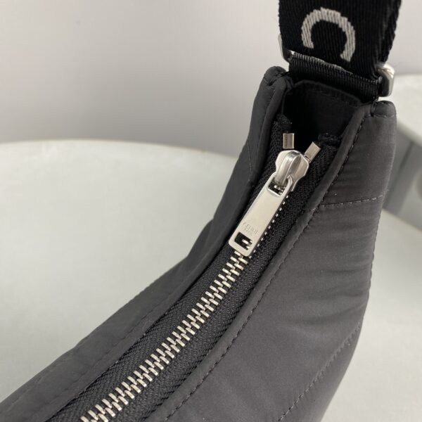 1:1 Replica Celine Medium Ava Bag With Celine Strap In Quilted Nylon Black For Women 9in/23cm 196972DLI.38SI