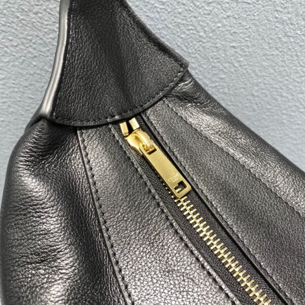 1:1 Replica Celine Medium Romy In Supple Black For Women 13in/34cm
