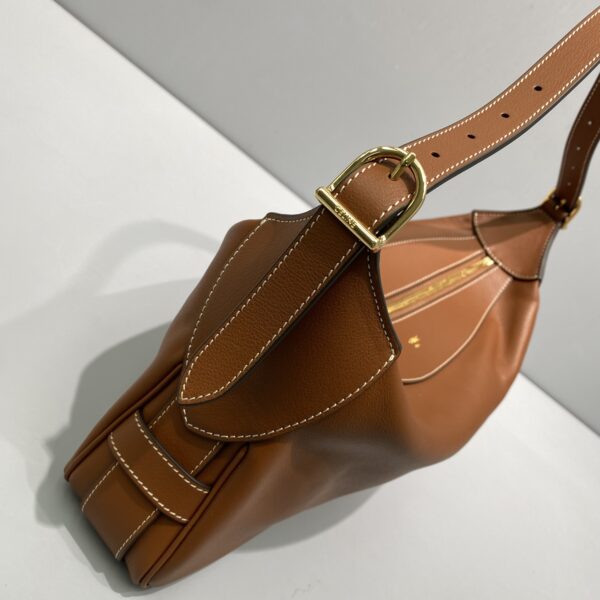 1:1 Replica Celine Medium Romy In Supple Brown For Women 13in/34cm 197443DPJ.04LU
