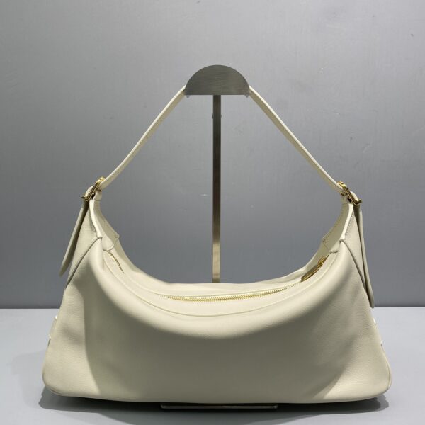 1:1 Replica Celine Medium Romy In Supple White For Women 13in/34cm 197443DPJ.01RC