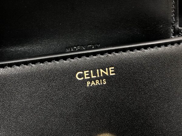 1:1 Replica Celine Mini Besace Cuir Triomphe Black For Women 4in/11cm