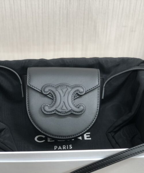1:1 Replica Celine Mini Besace Cuir Triomphe Black For Women 4in/11cm