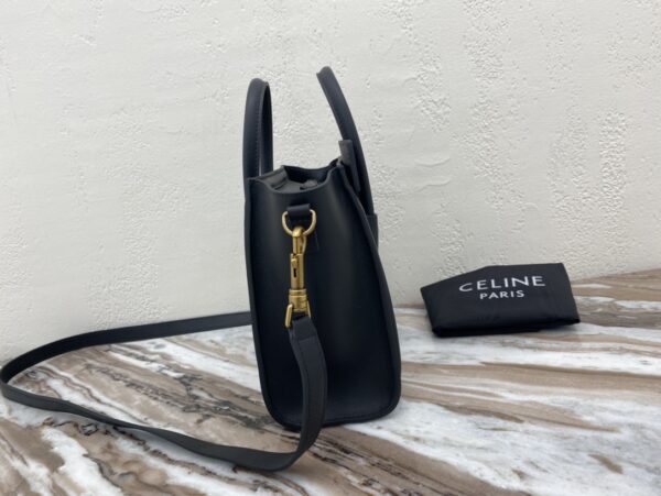1:1 Replica Celine Nano Luggage Bag In Drummed Black For Women 8in/20cm 189243HSC.38NO