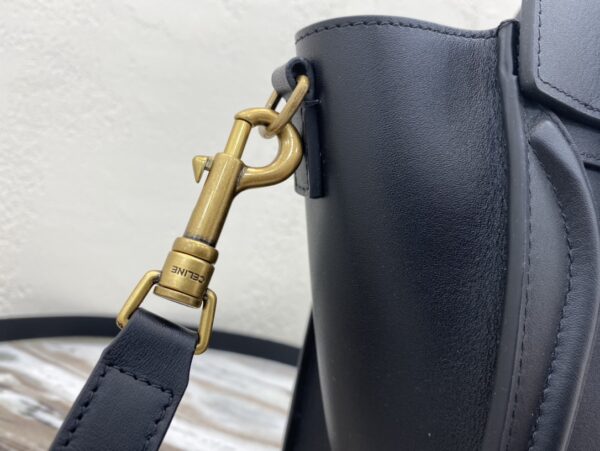 1:1 Replica Celine Nano Luggage Bag In Drummed Black For Women 8in/20cm 189243HSC.38NO