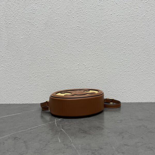 1:1 Replica Celine Oval Bag Cuir Triomphe In Textile Natural / Tan For Women 8in/20cm 198602DU8.02NT