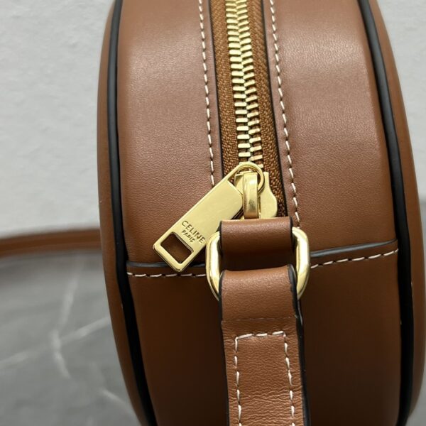 1:1 Replica Celine Oval Bag Cuir Triomphe In Textile Natural / Tan For Women 8in/20cm 198602DU8.02NT