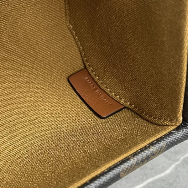 1:1 Replica Celine Round Box Triomphe In Triomphe Canvas Tan For Women 5in/12cm