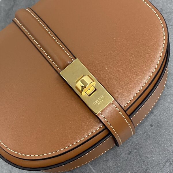 1:1 Replica Celine Small 16 Wallet On Chain Tan For Women 6in/14cm 10G453CQ7.04LU