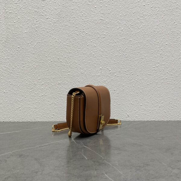1:1 Replica Celine Small 16 Wallet On Chain Tan For Women 6in/14cm 10G453CQ7.04LU