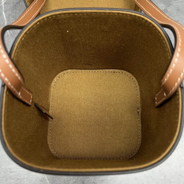 1:1 Replica Celine Small Box Cuir Triomphe In Triomphe Canvas Tan For Women 4in/11cm 199262EIN.04LU