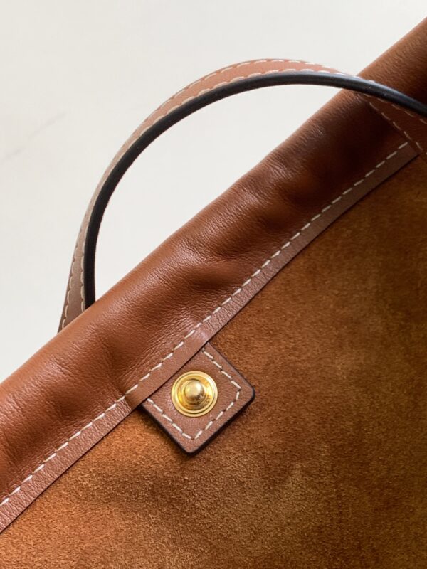 1:1 Replica Celine Small Cabas Drawstring Cuir Triomphe Brown For Women 22.5cm / 9in 111013DU3.04LU
