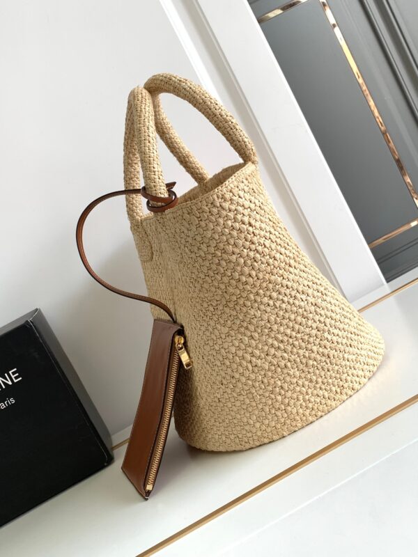 1:1 Replica Celine Supple Small Triomphe Classic Panier Beige For Women 23cm / 9in 114352FF7.04LU