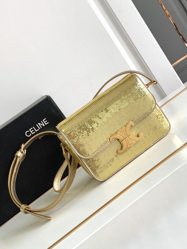 1:1 Replica Celine Teen Triomphe Bag Gold For Women 18.5cm / 7in 188424ESH.35OR