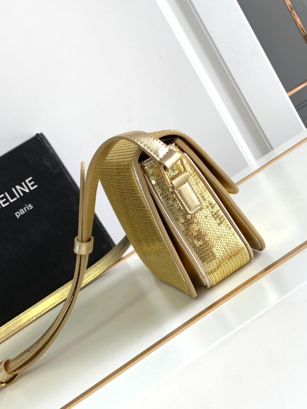 1:1 Replica Celine Teen Triomphe Bag Gold For Women 18.5cm / 7in 188424ESH.35OR