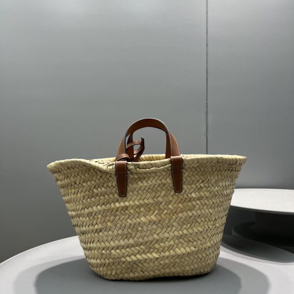 1:1 Replica Celine Teen Triomphe Celine Classic Panier In Palm Leaves With Heart Patch Brown For Women 10in/25cm 194002DUI.04LU