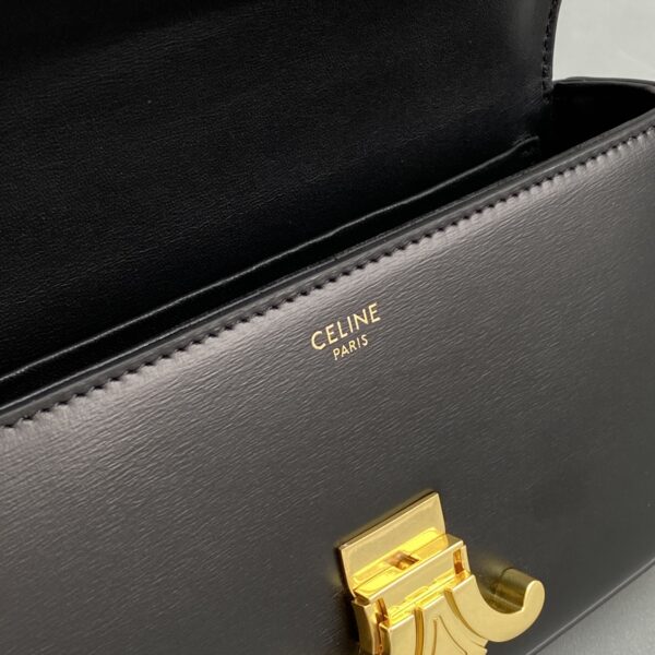 1:1 Replica Celine Triomphe Shoulder Bag Black For Women 8in/20cm 194143BF4.38NO