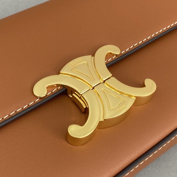 1:1 Replica Celine Triomphe Shoulder Bag Brown For Women 8in/20cm 194143BFN.04LU