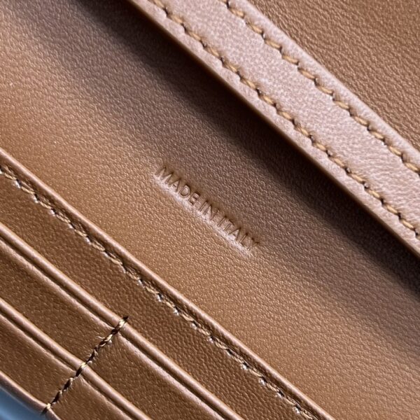 1:1 Replica Celine Wallet On Chain Triomphe In Textile Natural / Tan For Women 7in/19cm 10J972DB2.02NT