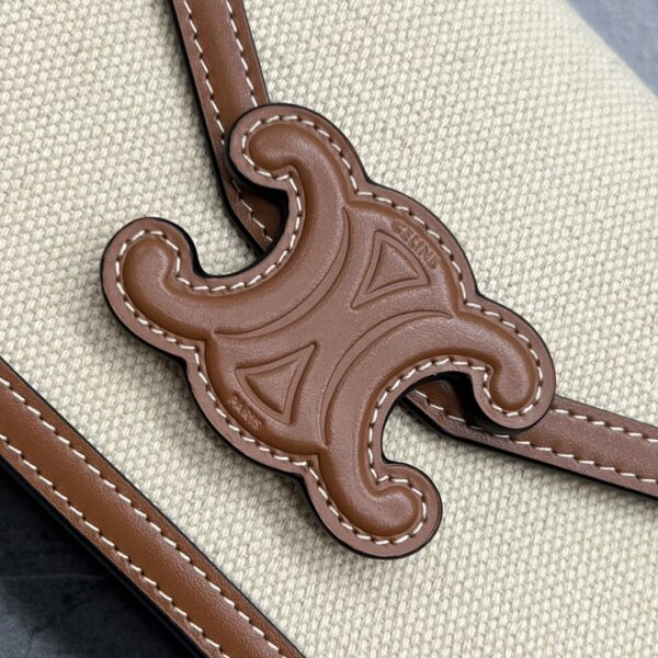 1:1 Replica Celine Wallet On Chain Triomphe In Textile Natural / Tan For Women 7in/19cm 10J972DB2.02NT