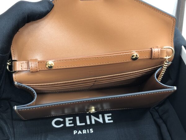 1:1 Replica Celine Wallet On Chain Triomphe Tan For Women 7in/19cm 10J733DPV.04LU