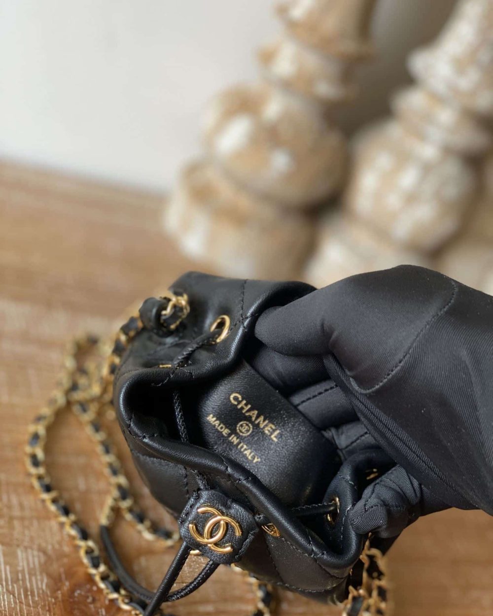 [REP 1:1] Chain Bucket Black/White For Women 5.5 in / 14 cm