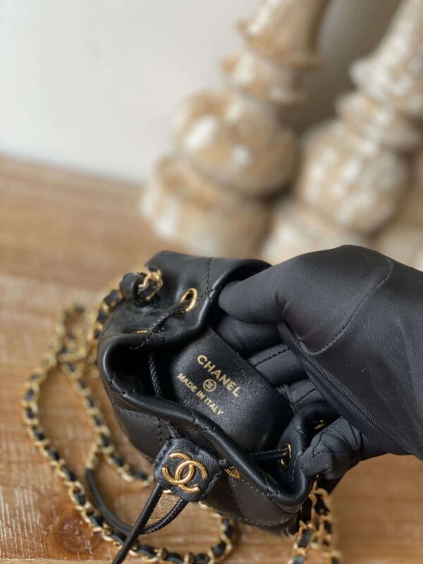 [REP 1:1] Chain Bucket Black/White For Women 5.5 in / 14 cm