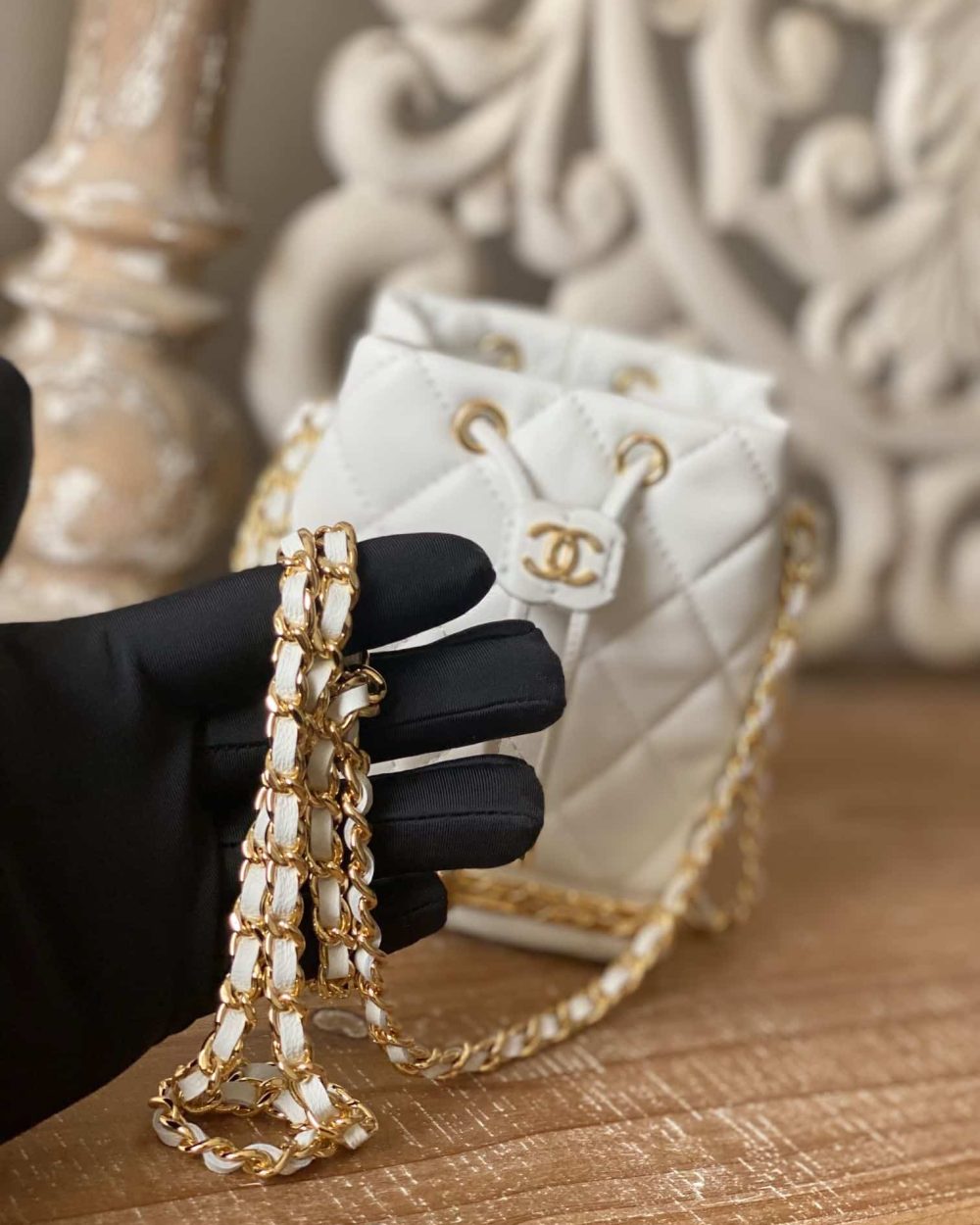 [REP 1:1] Chain Bucket Black/White For Women 5.5 in / 14 cm