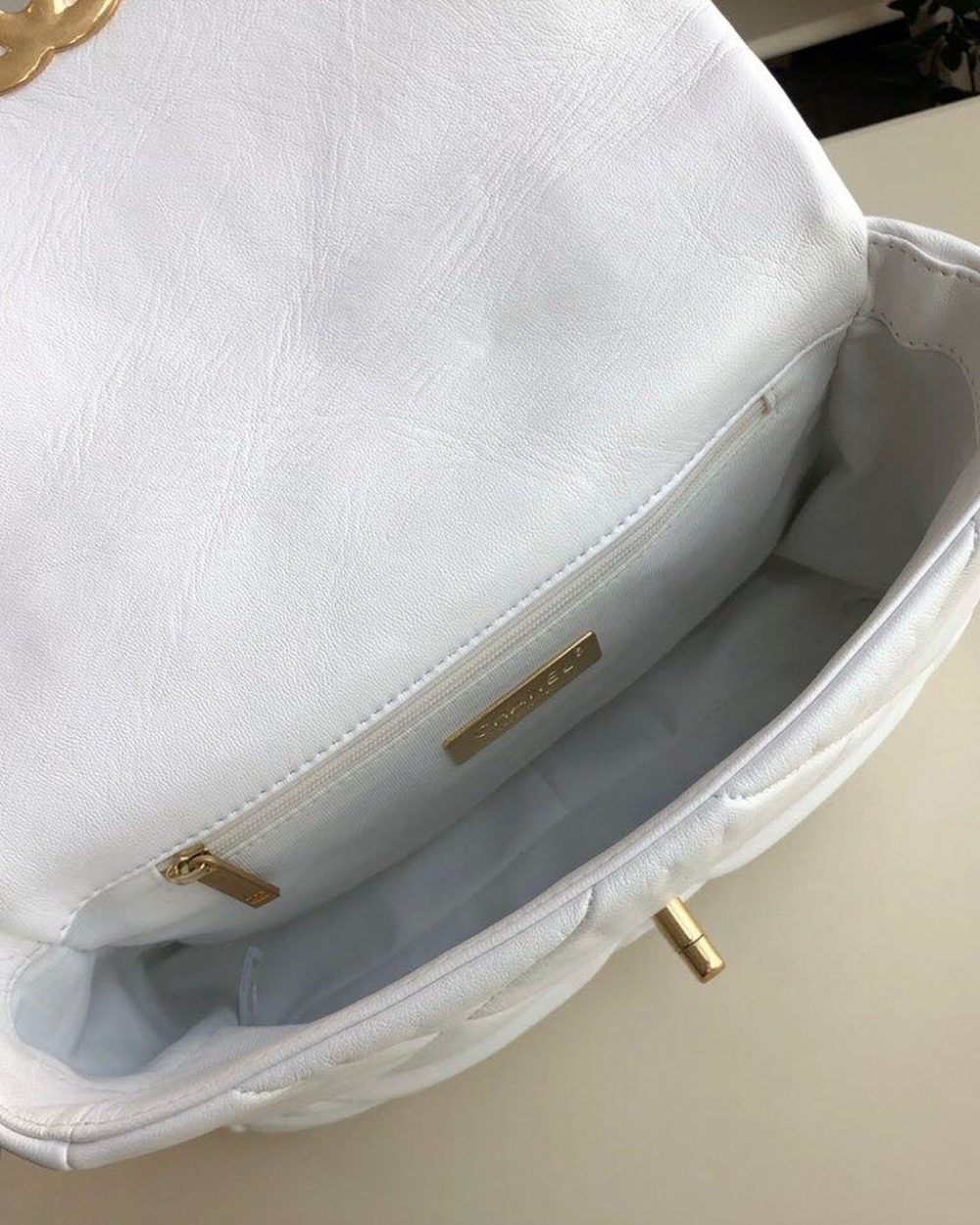 [REP 1:1] Chanel 19 HandBag White For Women 10.1in/26cm AS1160