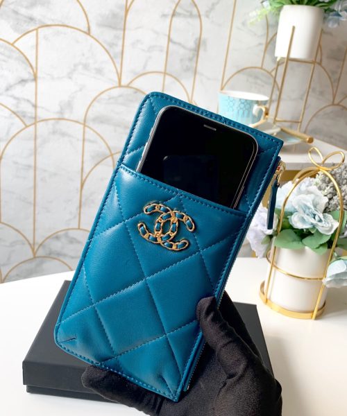 1:1 Replica Chanel 19 Matelasse Phone and Card Case Blue Bag For Women 19cm/7.5in