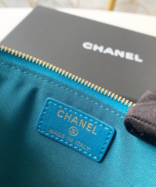 1:1 Replica Chanel 19 Matelasse Phone and Card Case Blue Bag For Women 19cm/7.5in