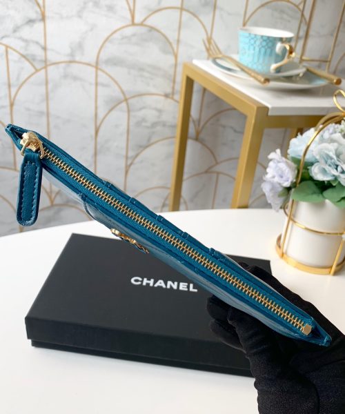 1:1 Replica Chanel 19 Matelasse Phone and Card Case Blue Bag For Women 19cm/7.5in