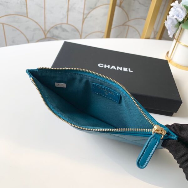 Chanel 19 Matelasse Phone and Card Case Blue Bag For Women 19cm/7.5in