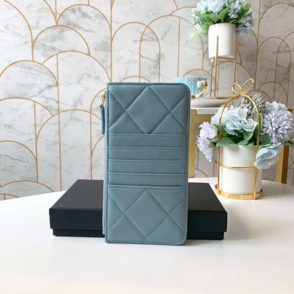 Chanel 19 Matelasse Phone and Card Case Light Blue Bag For Women 19cm/7.5in