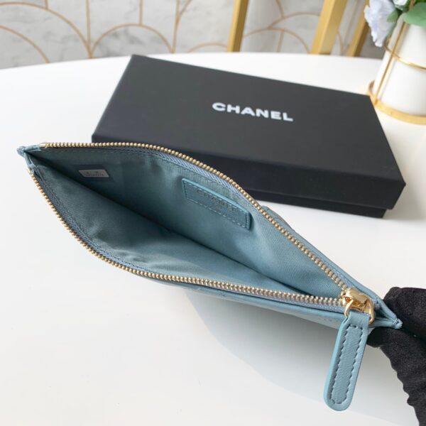 Chanel 19 Matelasse Phone and Card Case Light Blue Bag For Women 19cm/7.5in