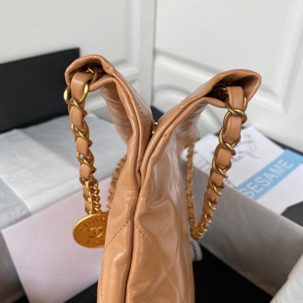 [REP 1:1] Chanel 22 Handbag Gold Hardware Shiny Camel For Women, Women's Handbags, Shoulder Bags 16.5in/38cm AS3261 B08037 NB356