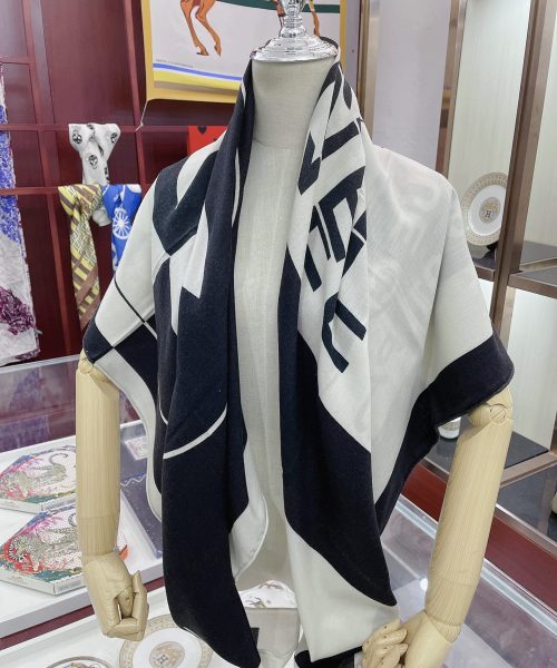 Chanel 31 Rue Cambon Pattern in Black and White Square Scarf 140cm/55in 