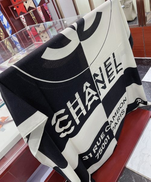 Chanel 31 Rue Cambon Pattern in Black and White Square Scarf 140cm/55in 