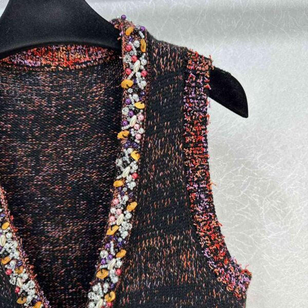Chanel Armpit Neck Vest Black For Women
