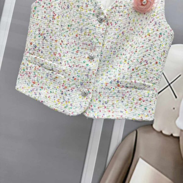 Chanel Armpit Neck Vest White For Women