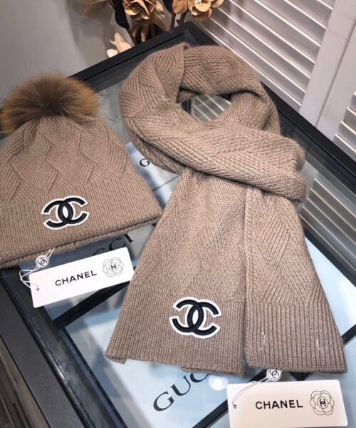 Chanel Beanie & Scarf Set In Brown 