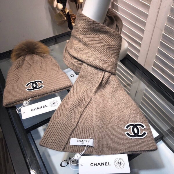 Chanel Beanie & Scarf Set In Brown
