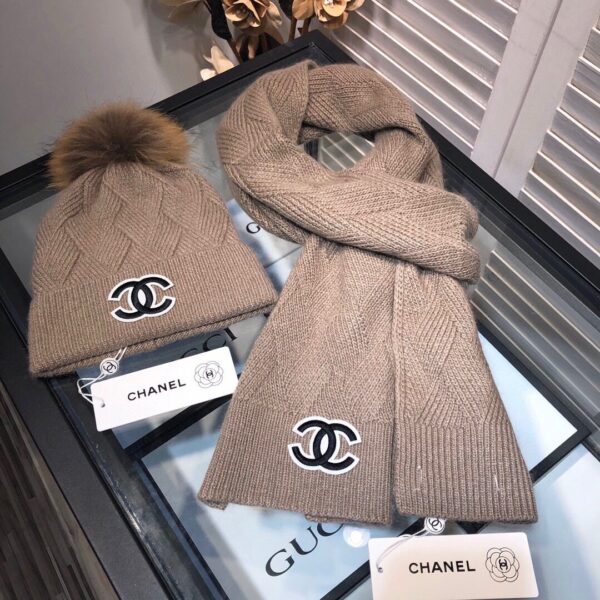 Chanel Beanie & Scarf Set In Brown