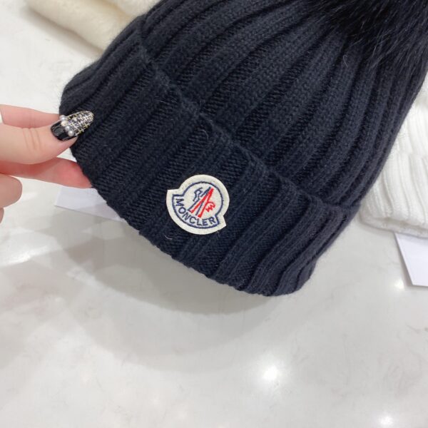 Chanel Beanie Black