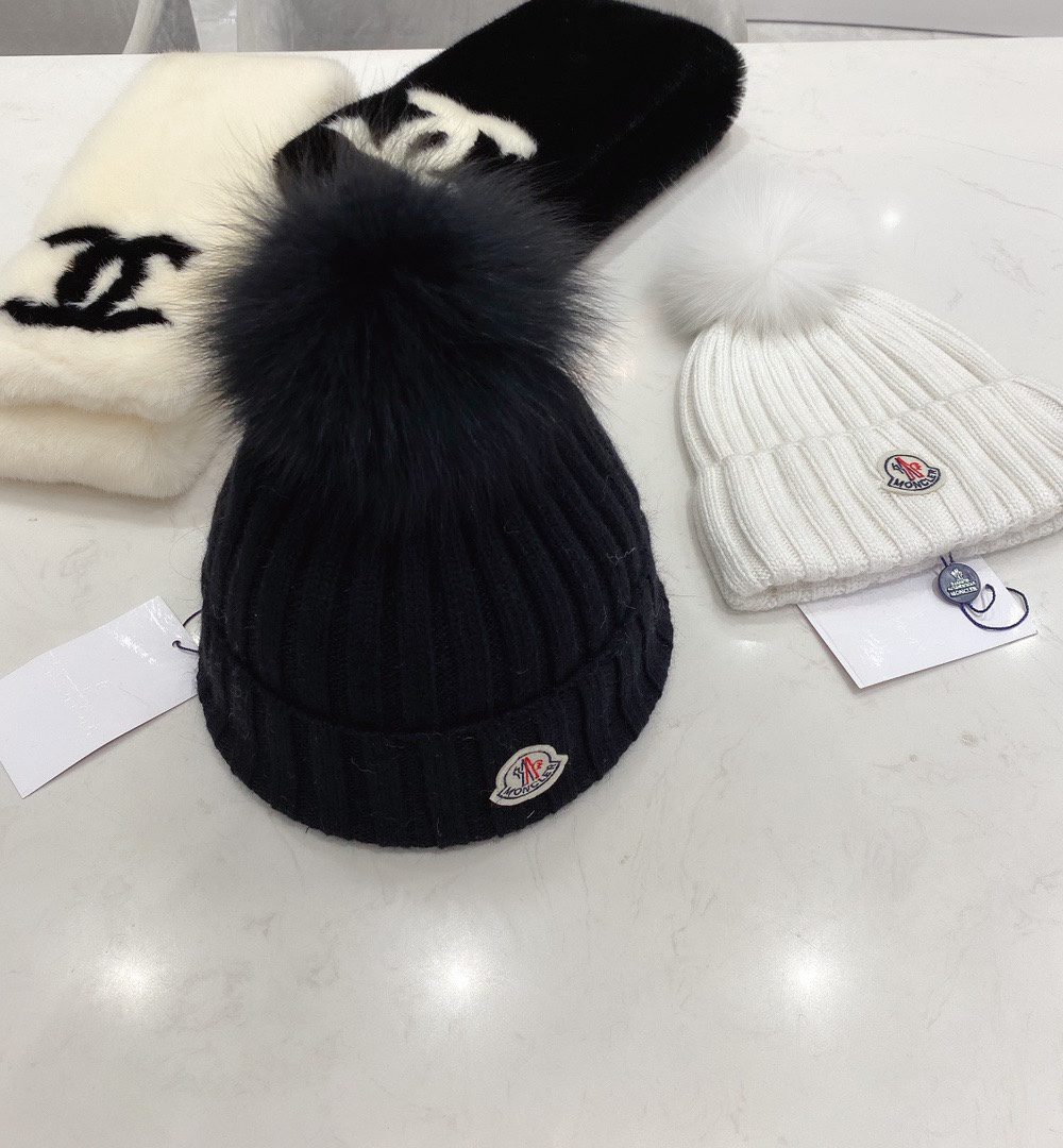 Chanel Beanie Black
