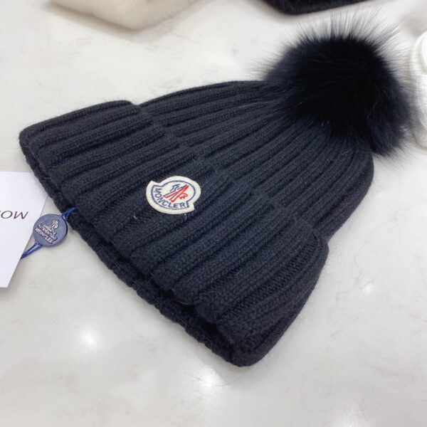 Chanel Beanie Black