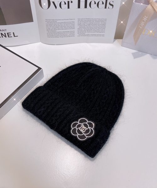 Chanel Beanie Black