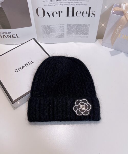 Chanel Beanie Black