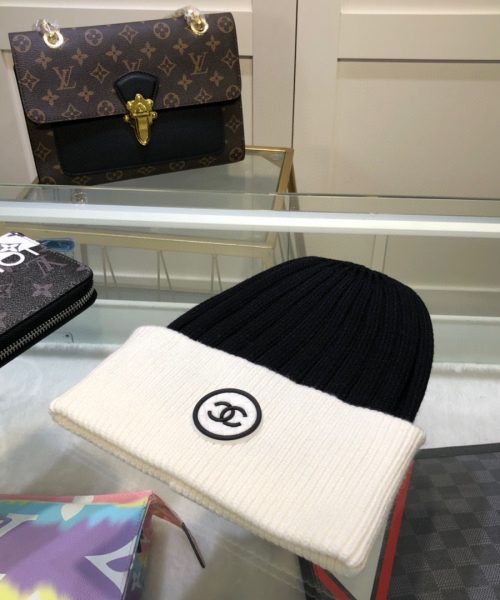 Chanel Beanie In Black & White