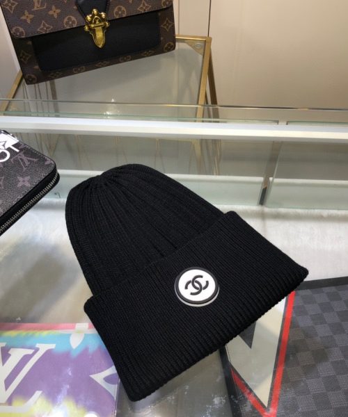 Chanel Beanie In Black